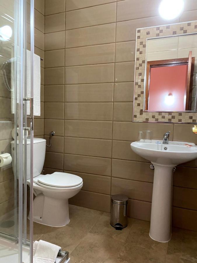 Hotel Rubi Визеу Экстерьер фото