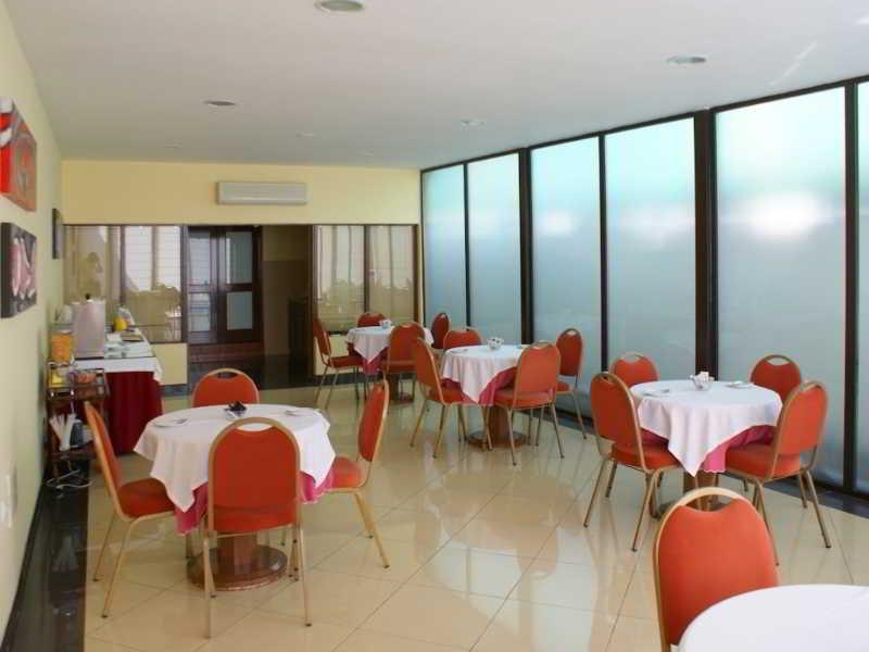 Hotel Rubi Визеу Экстерьер фото